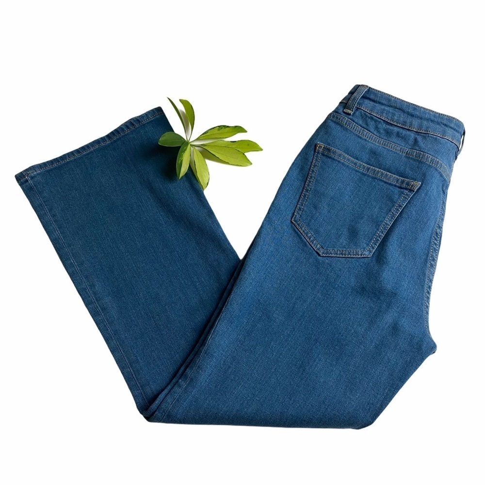 Massimo Duti Crop Kick Out Flare High Rise Jean 4 - Picture 3 of 14